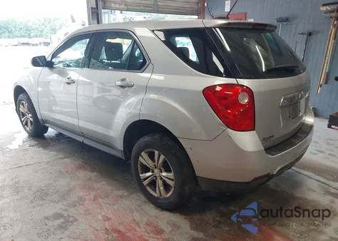 2015 Chevrolet Equinox Ls z USA, uszkodzony, nr VIN 2GNALAEK3F1112646